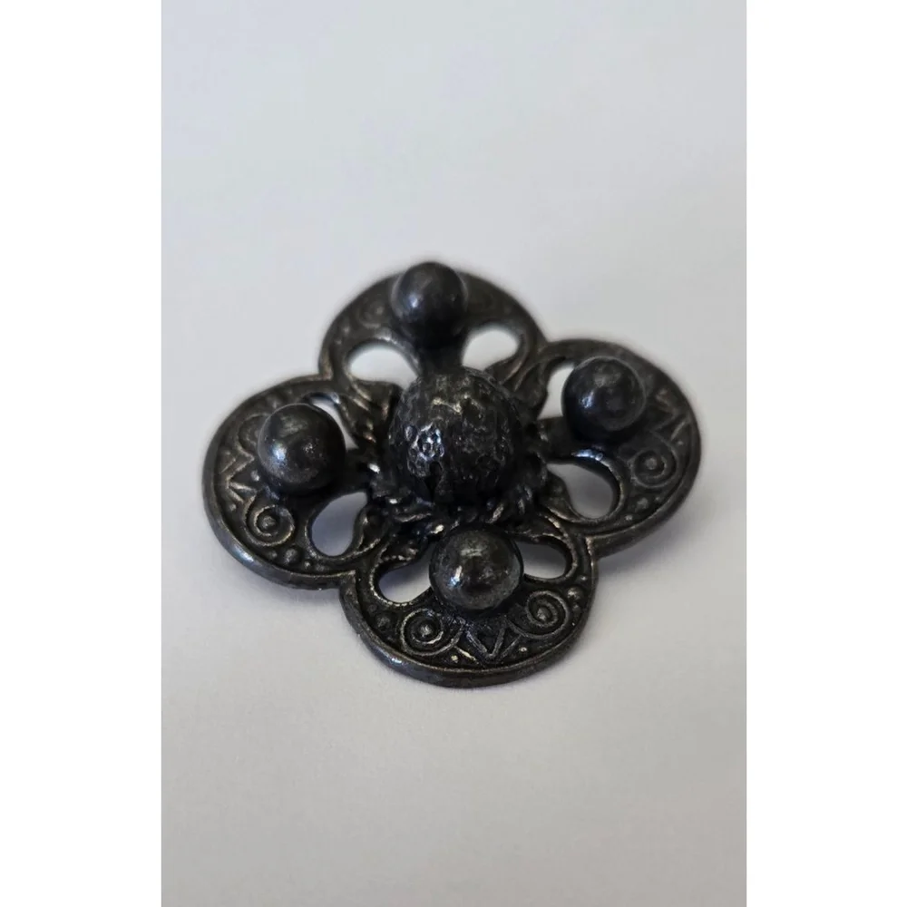 Vtg brooch sterling time tarnish